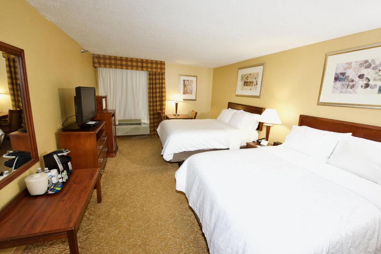 Holiday Inn Express Hotel & Suites Fenton/I-44 By Ihg Bagian luar foto