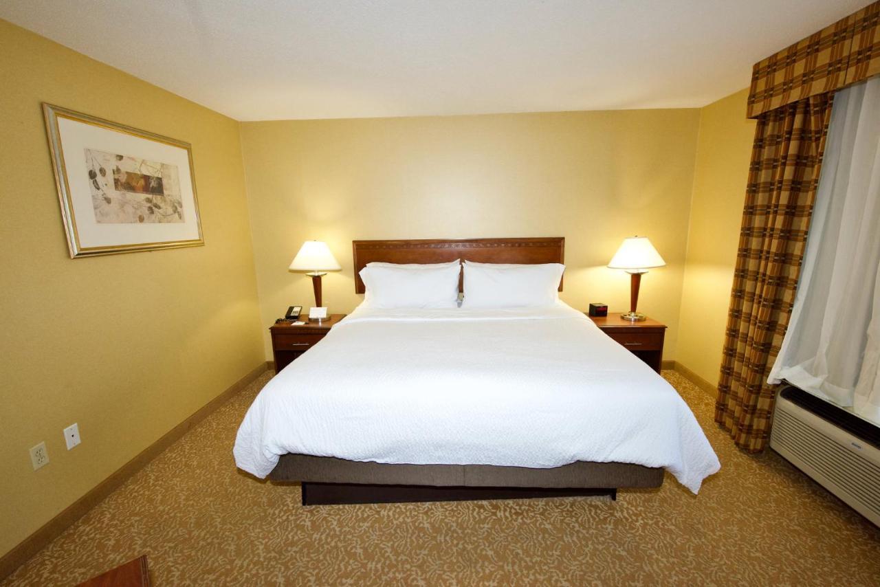 Holiday Inn Express Hotel & Suites Fenton/I-44 By Ihg Bagian luar foto