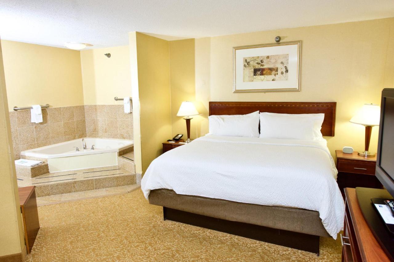 Holiday Inn Express Hotel & Suites Fenton/I-44 By Ihg Bagian luar foto