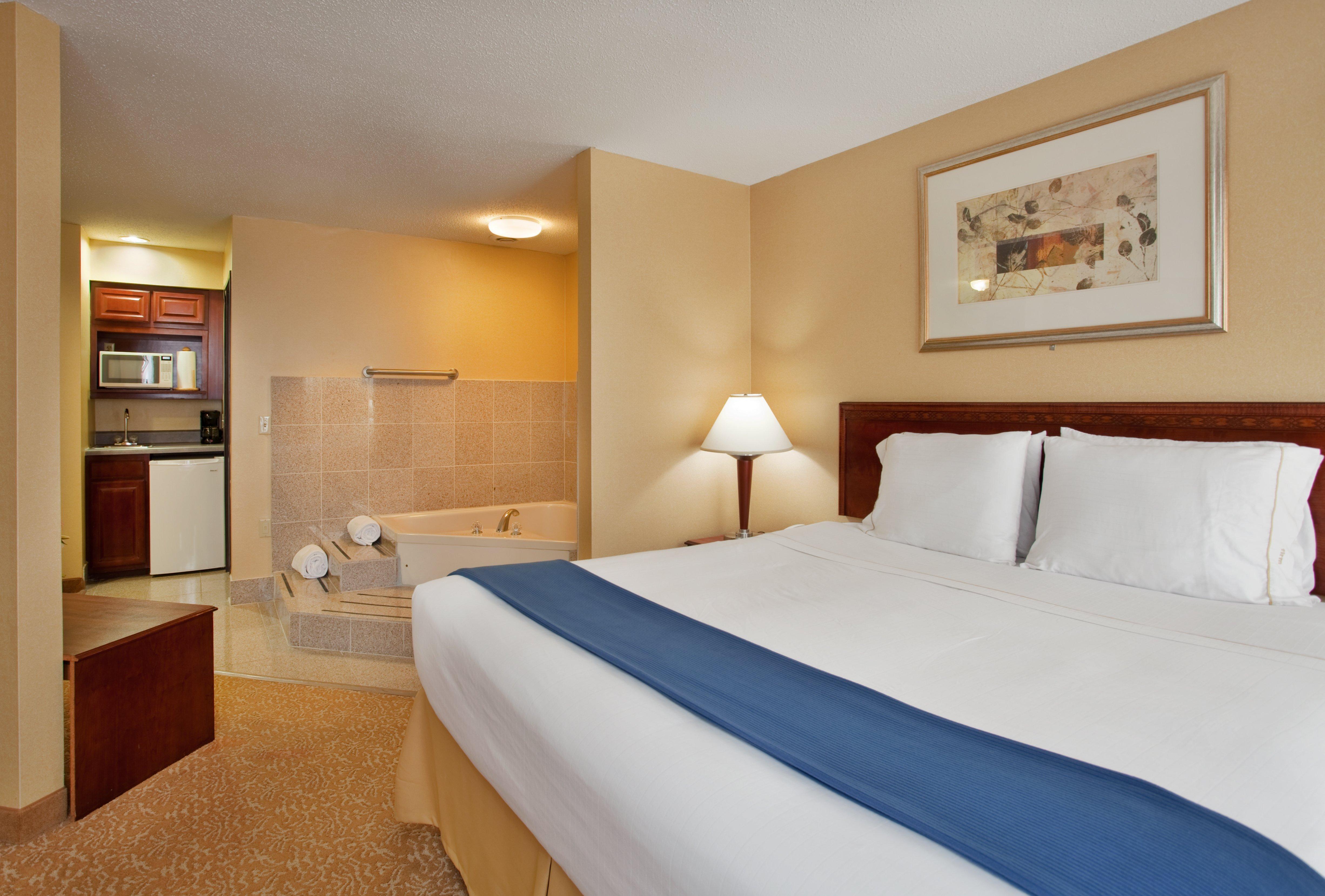 Holiday Inn Express Hotel & Suites Fenton/I-44 By Ihg Bagian luar foto